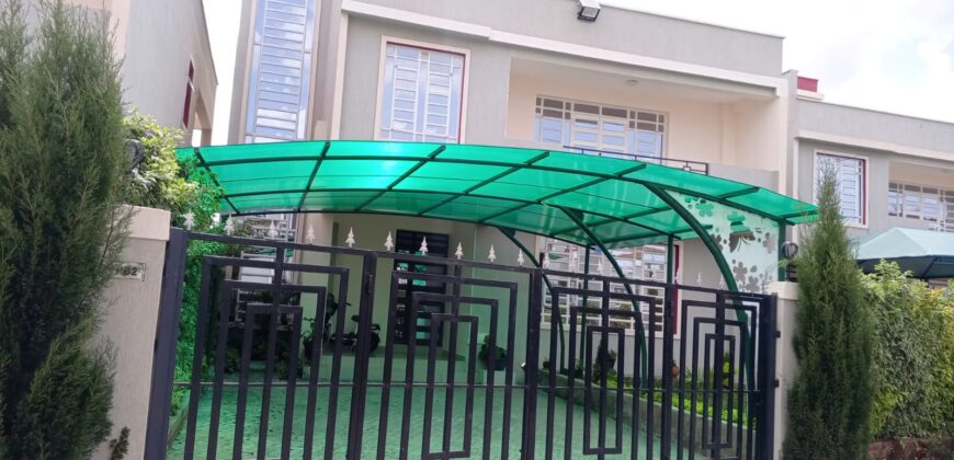 4 bedroom all ensuite, dsq plus private room
